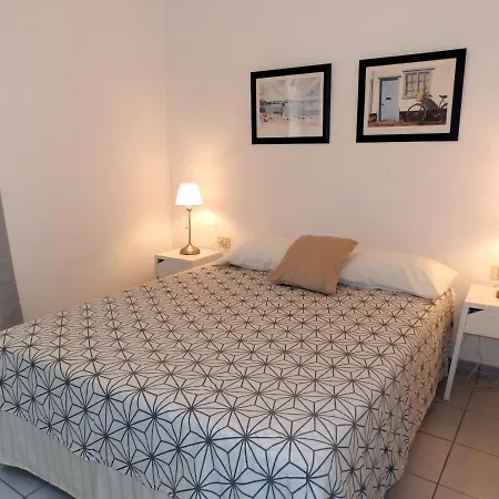 Daire Costa Roja Views